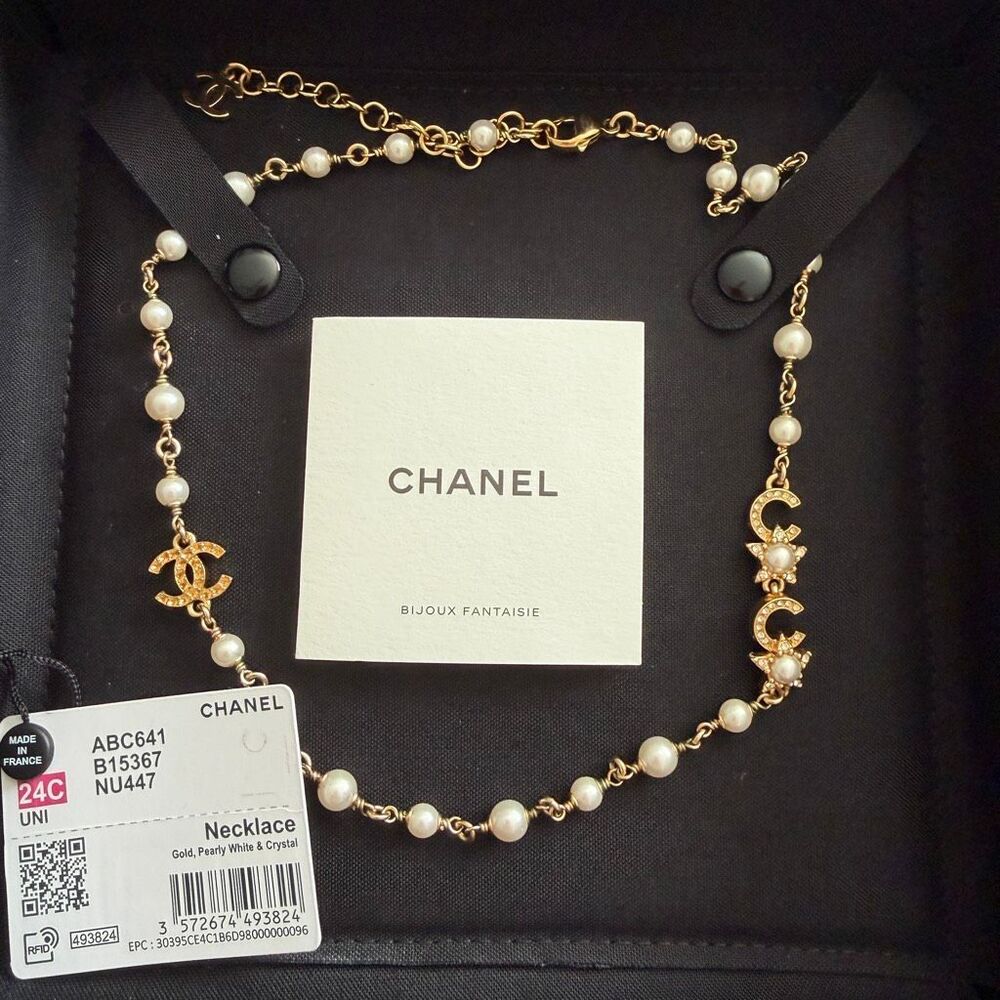 Chanel 24C Faux Pearl & Strass Station Chain Necklace - Picture 7 of 10